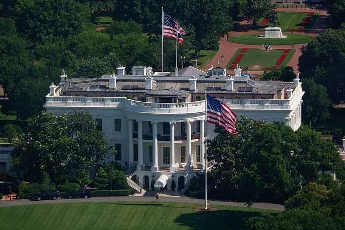 White House backdrop during Trump’s November 5 video address.